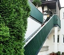 JAROLIFT PVC Sichtschutzmatte / Sichtschutzzaun STANDARD | 140 x 700 cm (1 x 3 m + 1 x 4 m) | grün